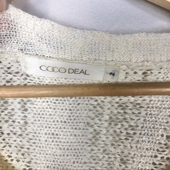 Boutique Textured Knit Pullover V-Neck High Low Sweater 2 - Picture 5 of 7